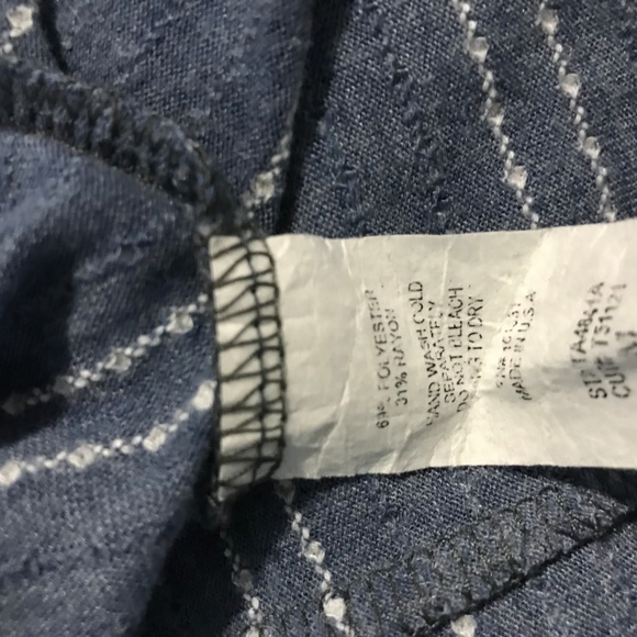 Charlotte Russe Off-the-Shoulders Top - Picture 5 of 5